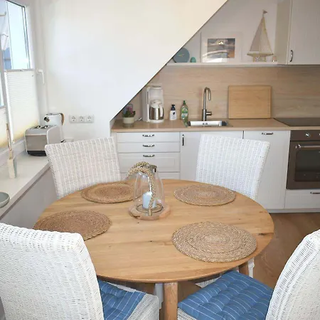 アパート Fischerhus Deck 2 ティメンドルファー・シュトラント